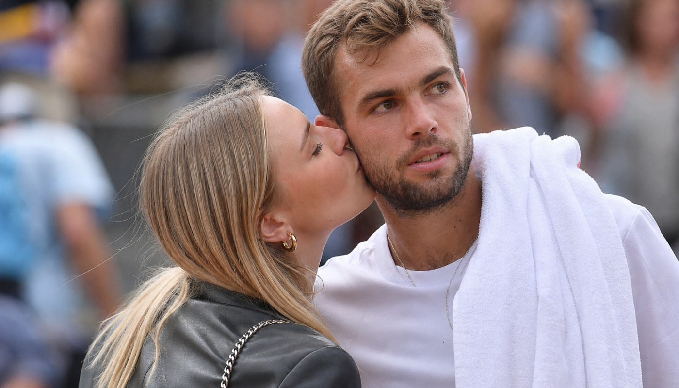 Tout sur la relation amoureuse entre la blonde Maxine et le joueur Benjamin Bonzi